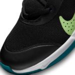 Image de NIKE OMNI MULTI-COURT (GS)  6Y US - 38 1/2 Noir/bleu
