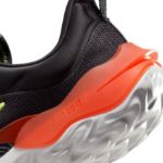 Image de NIKE RUN FLOW JP (GS)  7Y US - 40 Noir/orange