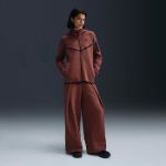 Image de NIKE SPORTSWEAR TECH FLEECE WINDRUNNER  S Brun