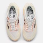 Image de FUELCELL SUPERCOMP ELITE V4  41 1/2 Blanc/orange
