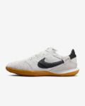 Image de NIKE STREETGATO  8US - 41 Blanc