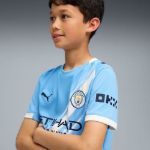Image de MAILLOT HOME 25/26 MANCHESTER CITY ENFANT  128 (XS) Bleu ciel