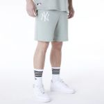 Image de SHORT NEW YORK YANKEES MLB LEAGUE ESSENTIAL  L Vert