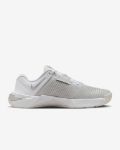 Image de W NIKE METCON 10  6.5US - 37 1/2 Beige