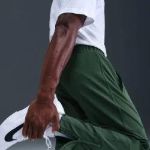 Image de NIKE COURT HERITAGE MEN'S PANT  L Vert sapin