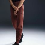 Image de SWEAT-SHIRT NIKE SPORTSWEAR TECH FLEECE  S Framboise