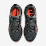 Image de NIKE VOMERO 18 - M  10US - 44 Gris anthracite