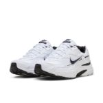 Image de NIKE INITIATOR  10US - 44 Blanc/noir