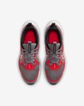 Image de NIKE COSMIC RUNNER (GS)  6Y US - 38 1/2 Gris/bordeaux
