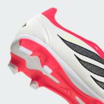 Image de PREDATOR CLUB FT FG/MG J  37 1/3 Blanc/rouge