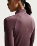 Image de NIKE SWIFT WOMEN'S DRI-FIT UV 1/4 ZIP  L Framboise
