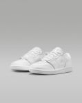 Image de WMNS JORDAN COURT CONNECT LOW  8.5US - 40 Blanc