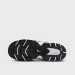Image de NIKE V5 RNR (GS)  6Y US - 38 1/2 Gris